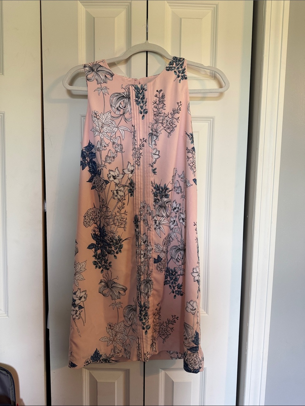 Banana Republic Floral Pink Sleeveless Shift Dress